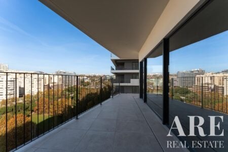 Apartment for sale in Miraflores, Oeiras