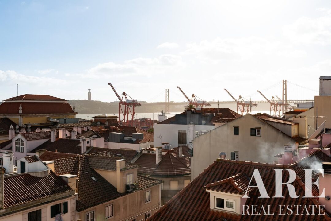 Apartment for sale in Lapa, Lisbon