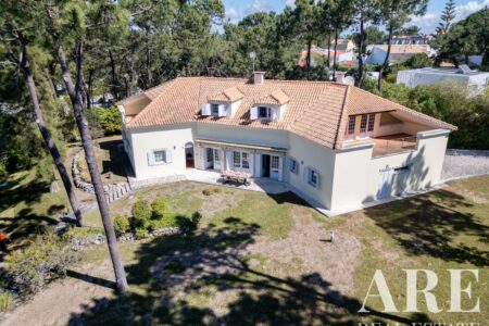 Villa for sale in Soltroia, Grandola