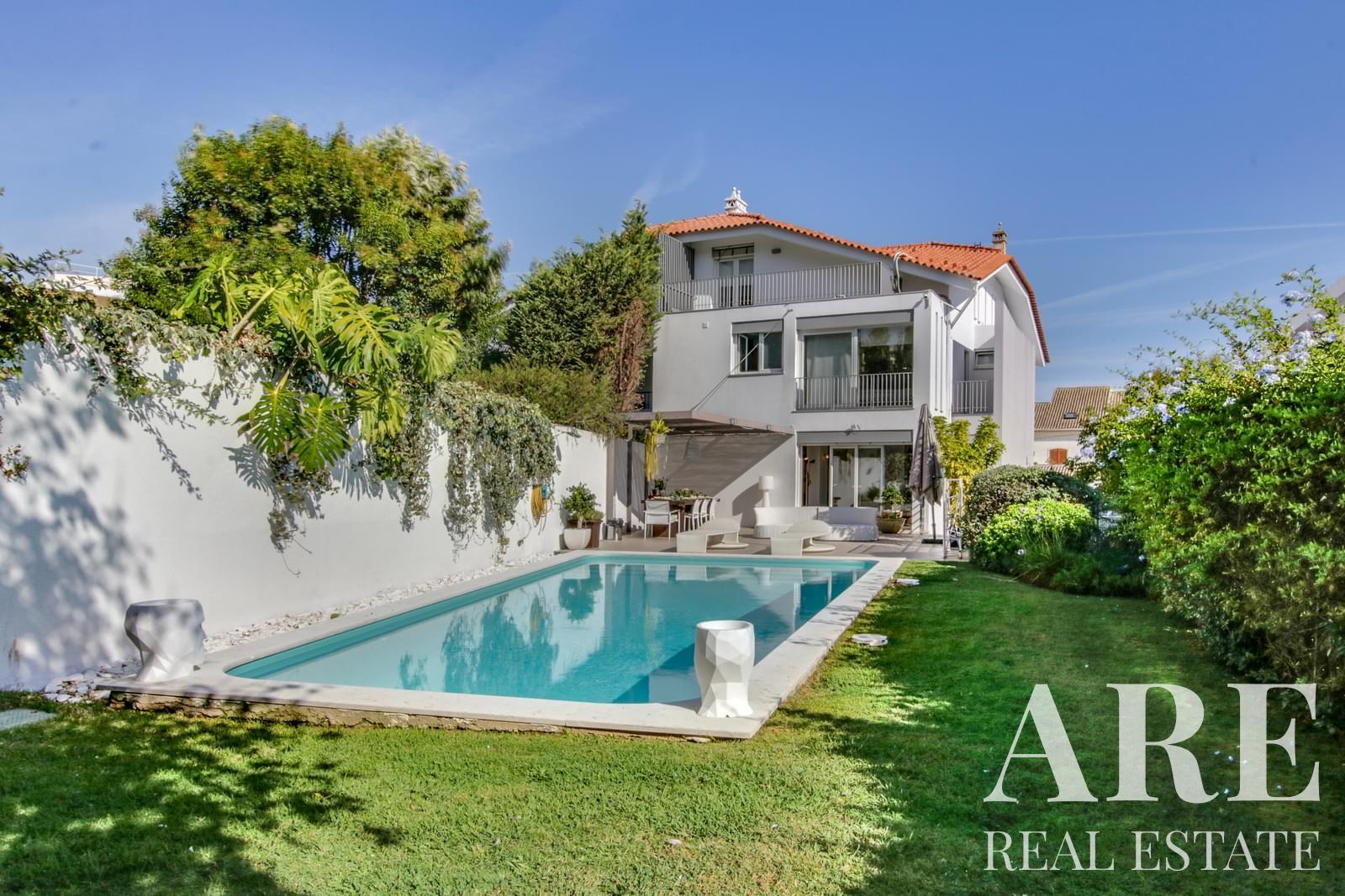 Villa for sale in Parque dos Poetas, Oeiras