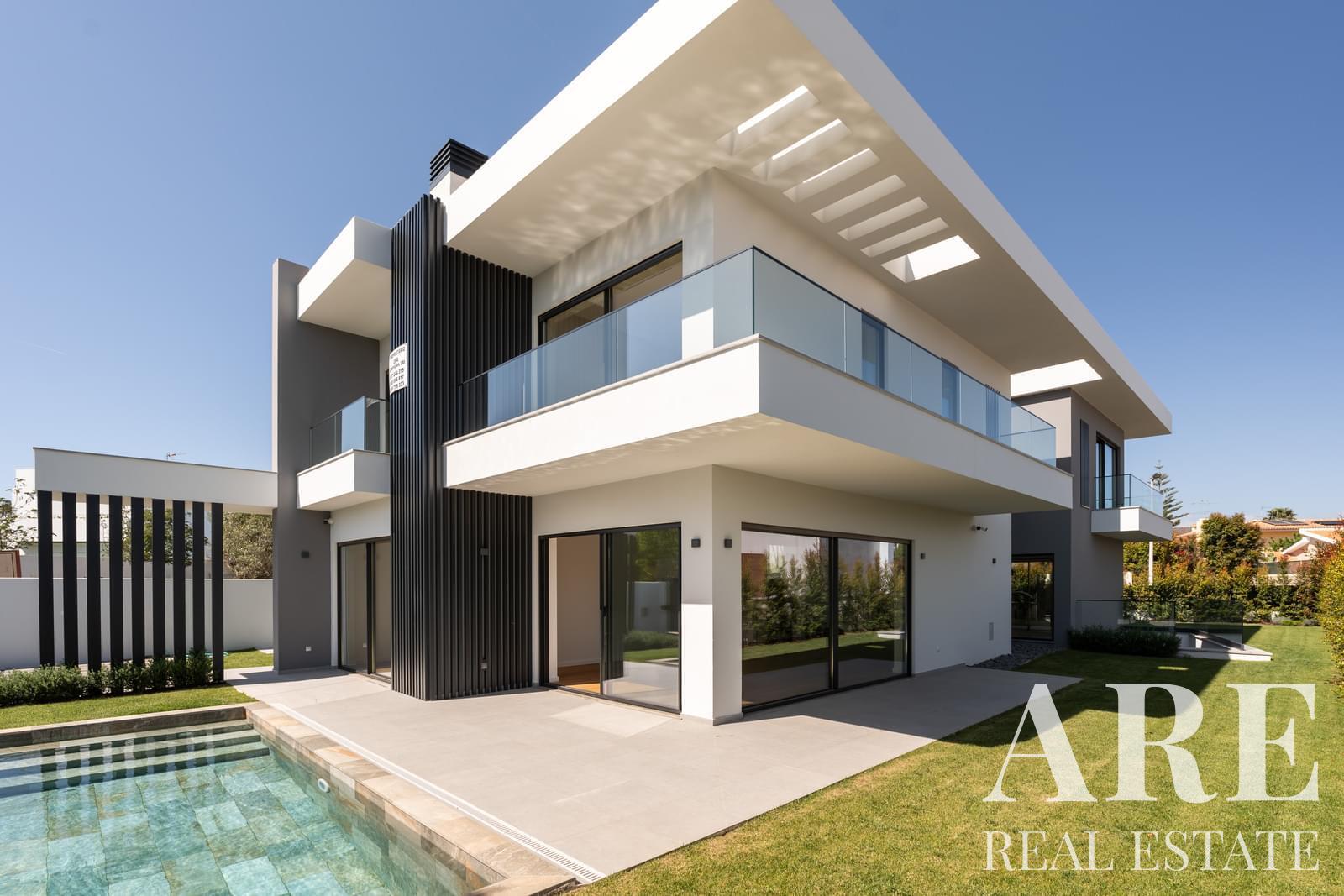 Villa for sale in Birre, Cascais