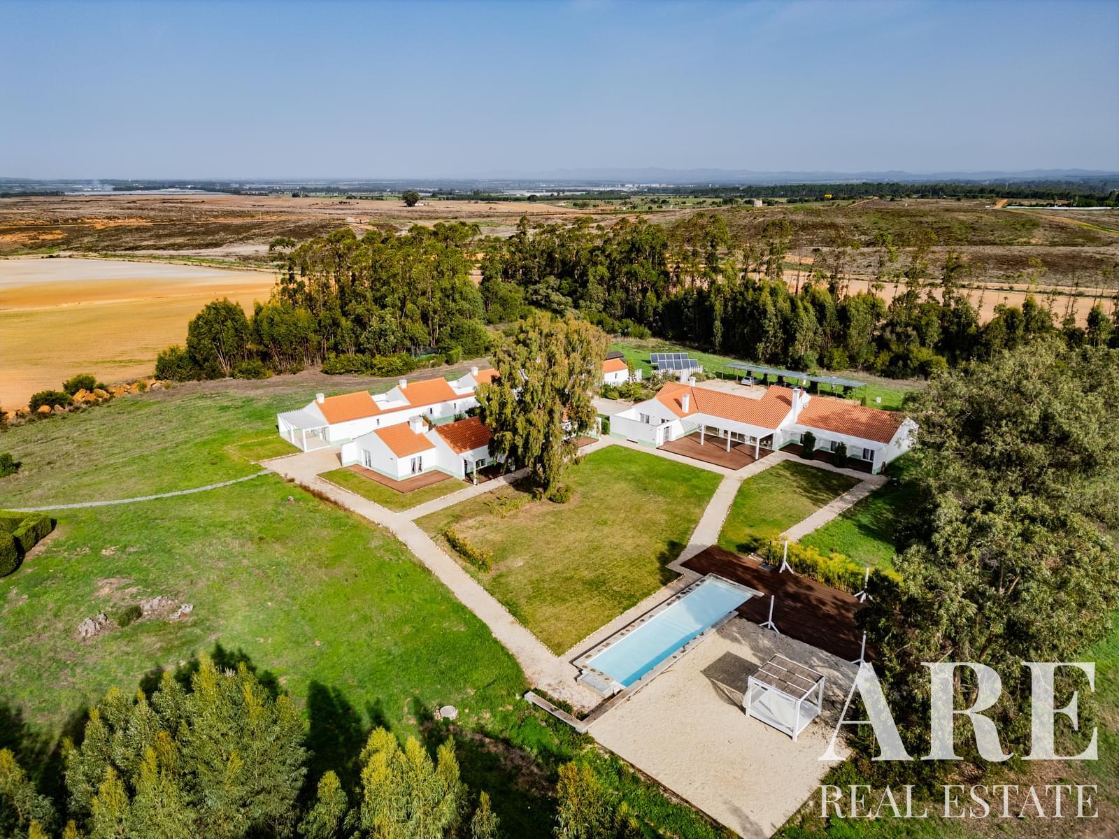 Villa for sale in Odemira