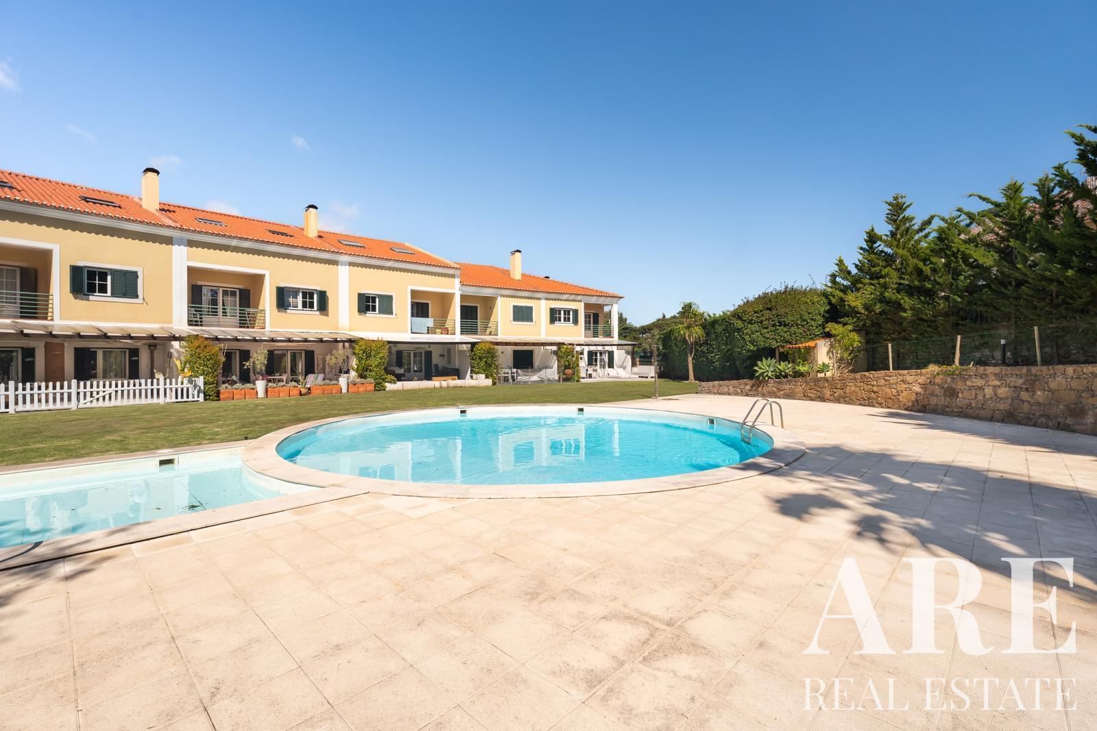 Villa for sale in Birre, Cascais