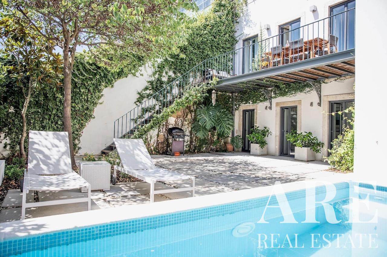 Villa for sale in Estrela, Lisbon