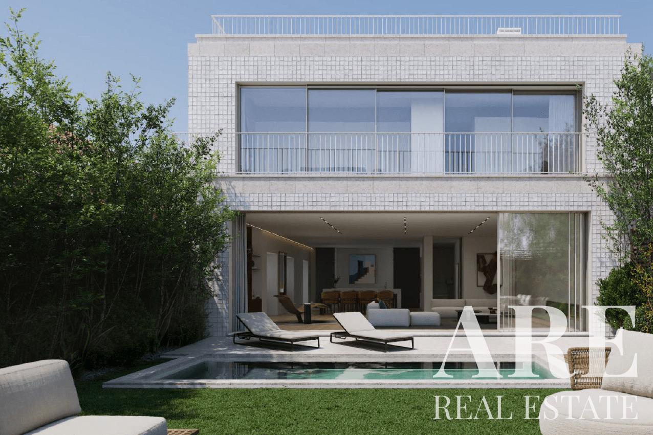 Villa for sale in Lisbon