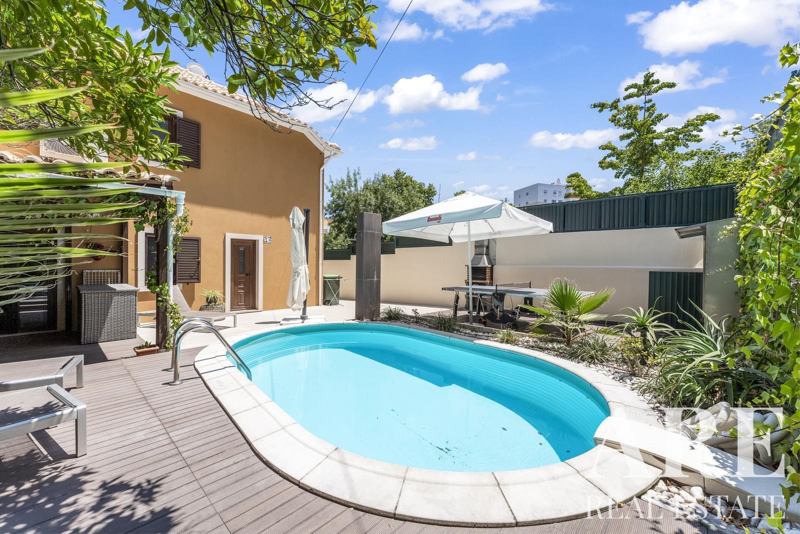 Villa for sale in Encarnação, Lisbon 1 Villa for sale in Encarnação, Lisbon