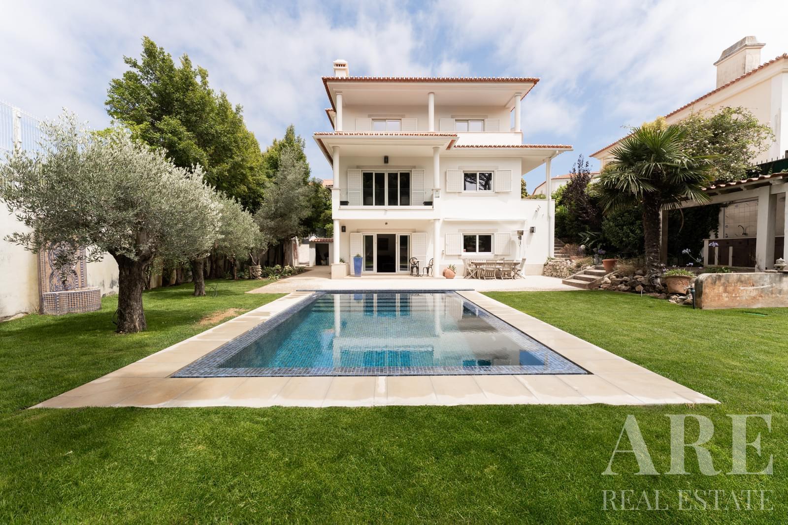 Villa for sale in Birre, Cascais