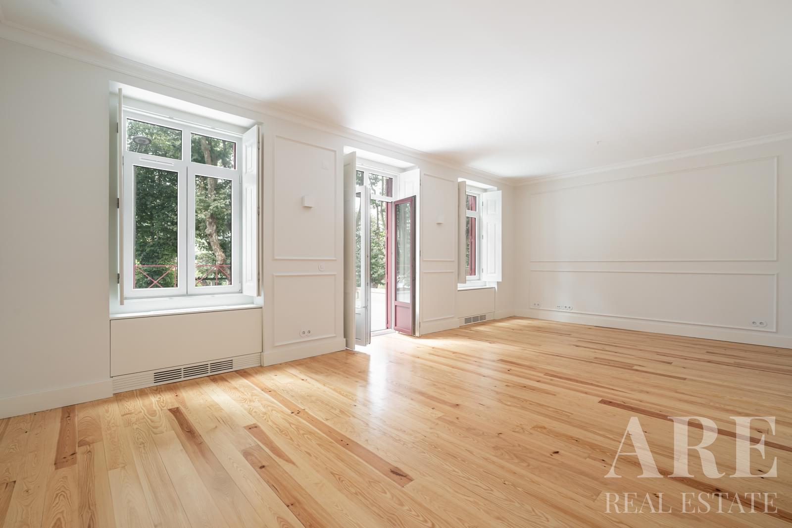 Apartment for sale in Sintra