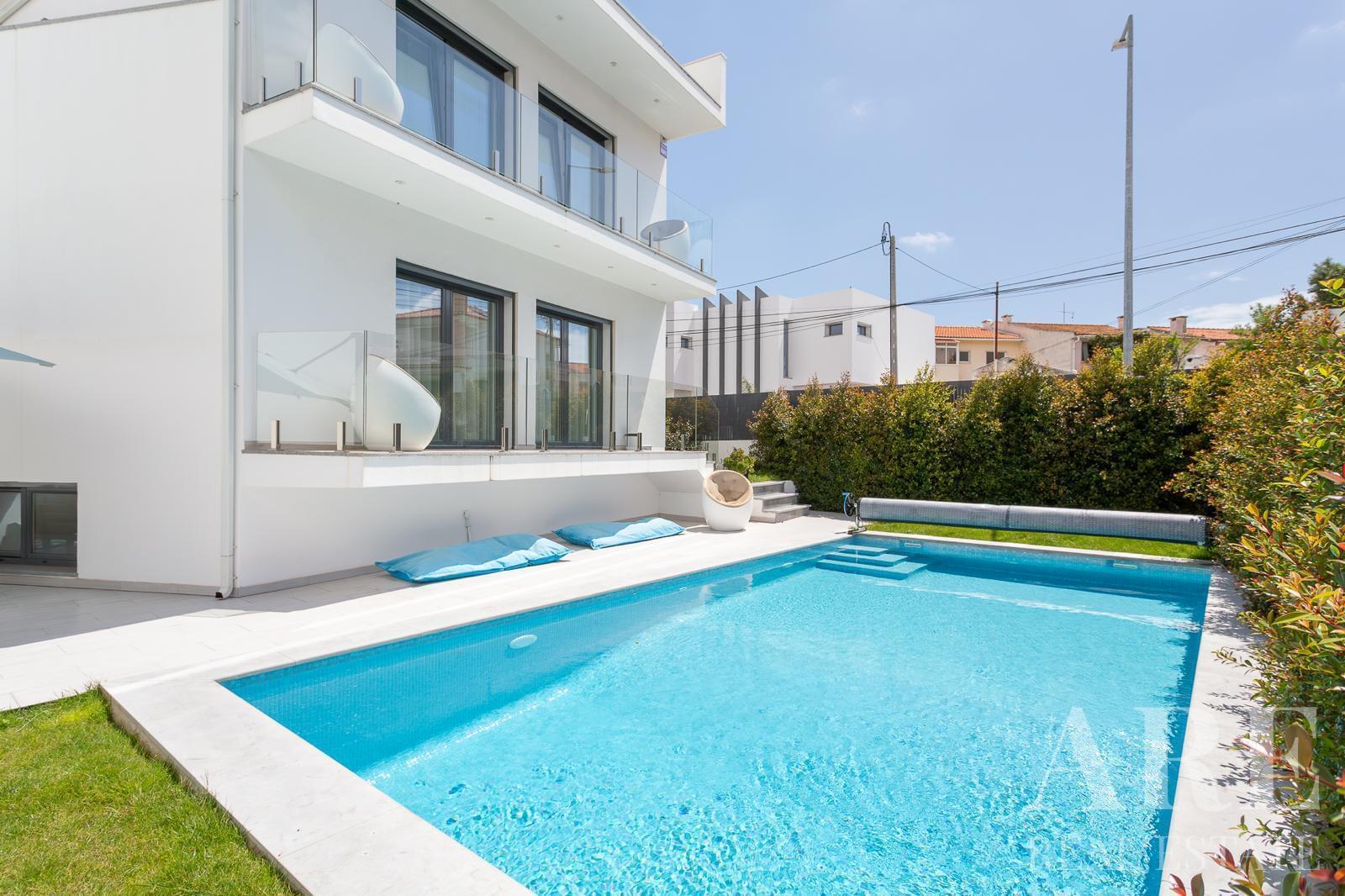 Villa for sale in Parede, Cascais 57 Villa for sale in Parede, Cascais
