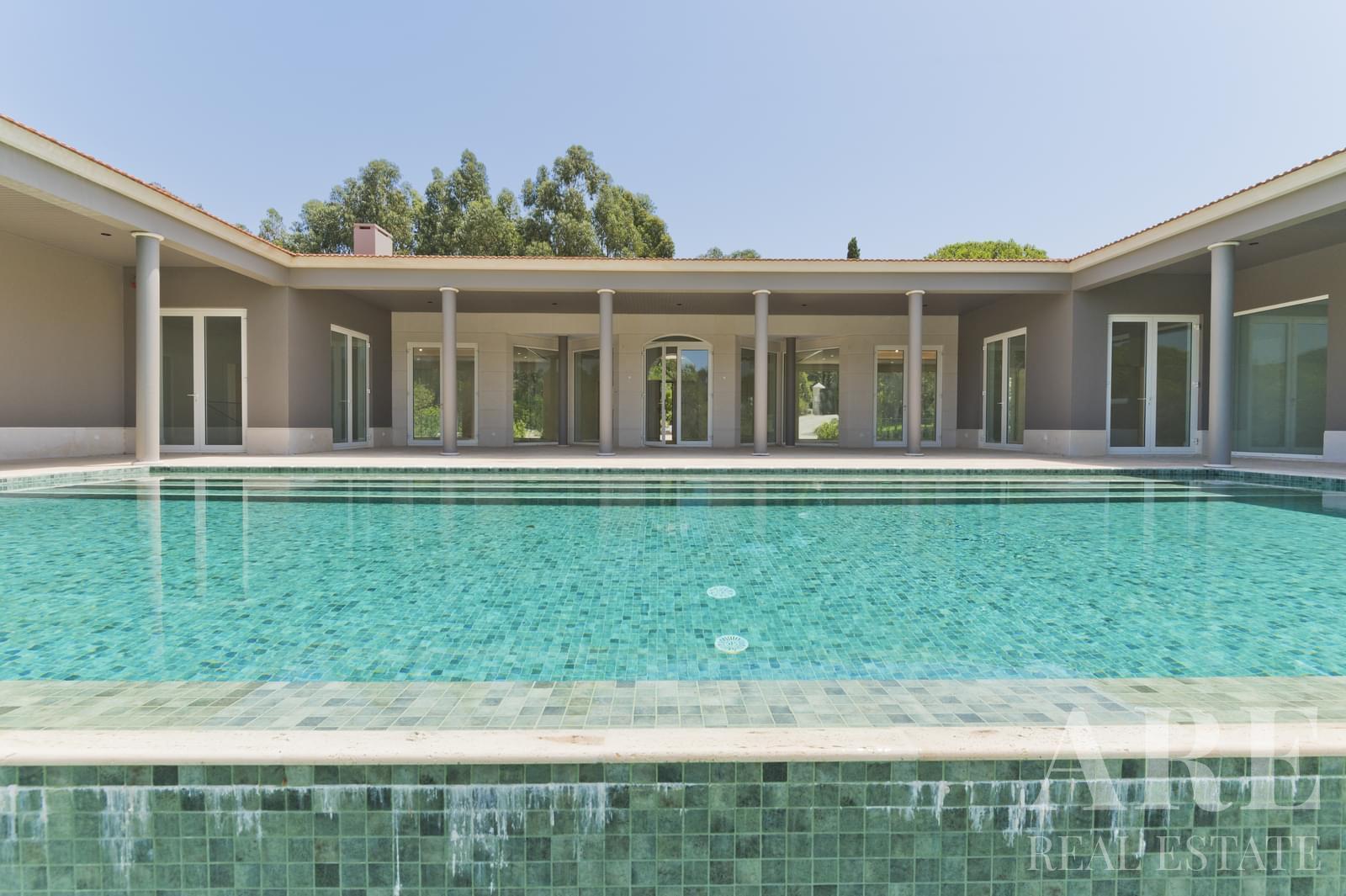 villa for sale in quinta patino cascais 35854 001