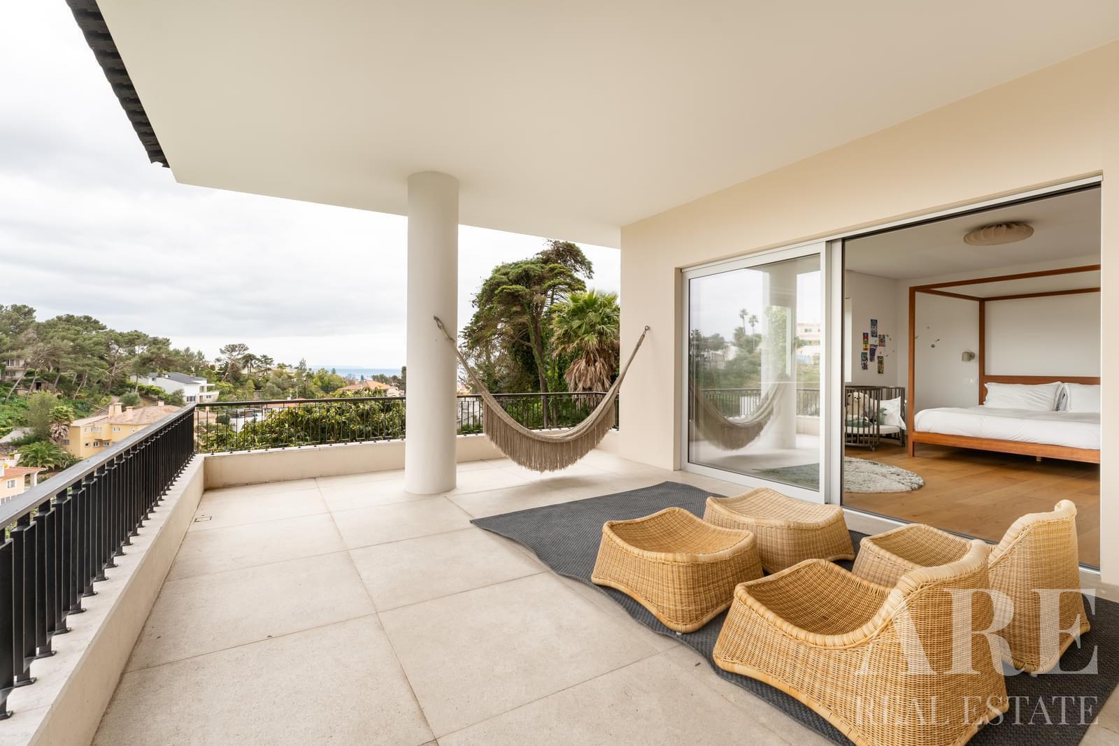 Villa for sale in Estoril, Cascais