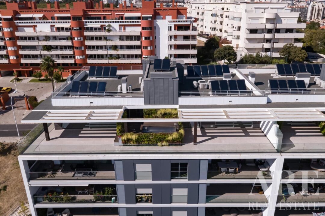 Apartment for sale in Alto de Algés, Oeiras