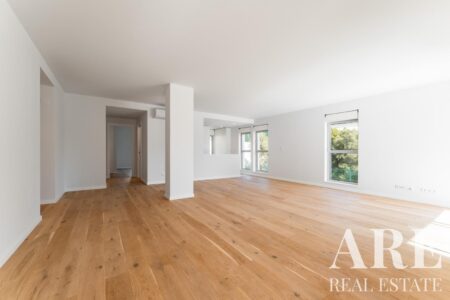 Apartamento à venda em Carnaxide, Oeiras