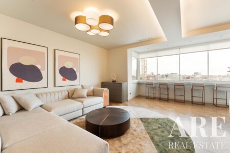 Apartamento à venda em Rua Castilho, Lisboa