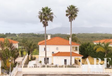 Moradia 4 quartos à venda em Areia, Cascais, Lisbon