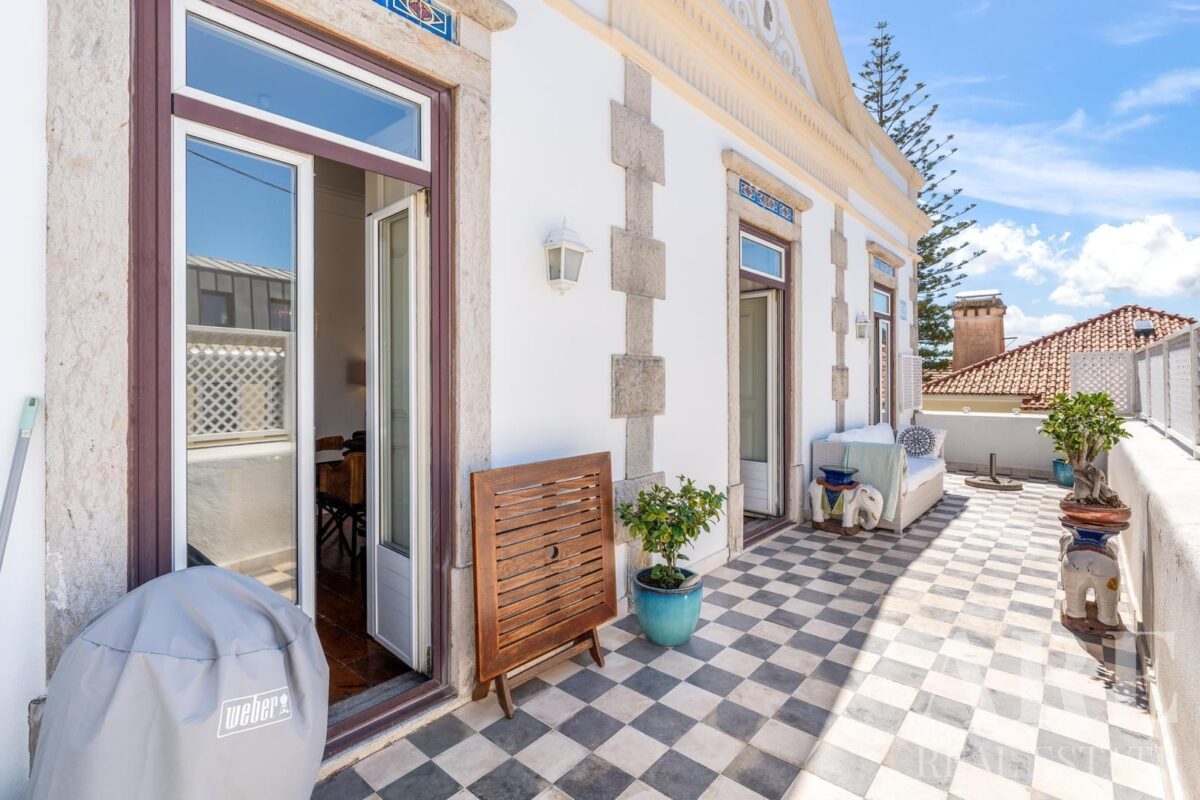 Apartamento 4 quartos à venda em Estoril, Cascais, Portugal • ARE38073