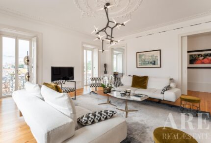 Moradia Luxo 3 quartos à venda em Castelo, Lisboa