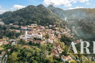 Quinta 9 quartos à venda em Sintra, Lisbon