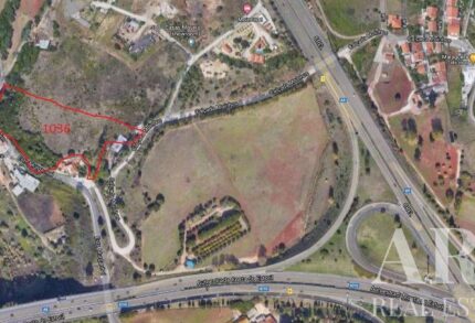 Terreno à venda em Quinta da Moura, Oeiras, Lisbon