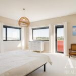 Villa 5-bedroom for sale in Trafaria, Almada, Setubal &bull; ARE32066 - gallery image