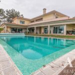 Villa 4-bedroom for sale in Aroeira, Almada, Setubal - gallery image