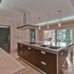 Villa 4-bedroom for sale in Aroeira, Almada, Setubal - gallery image