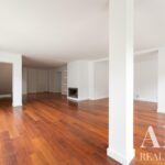 Villa 4-bedroom for sale in Monte Estoril, Cascais, Lisbon - gallery image