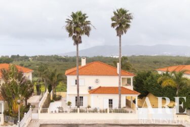 Villa 4-bedroom for sale in Areia, Cascais, Lisbon