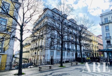 Apartment 3-bedroom for sale in Chiado, Lisbon