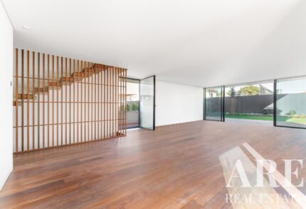 Villa 4-bedroom for sale in Sandwoods, Birre, Cascais, Lisbon