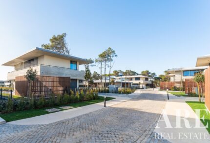Villa 4-bedroom for sale in Sandwoods, Birre, Cascais, Lisbon