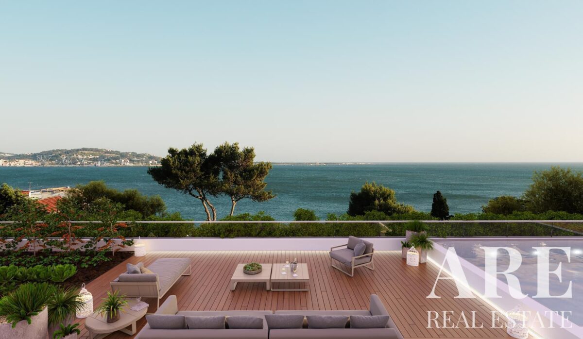 Apartment 4-bedroom for sale in Quinta do Cedro, Oeiras, Greater Lisbon &bull; ARE36125