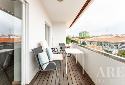 Apartment 3-bedroom for sale in Bairro do Rosário, Cascais, Lisbon