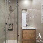 Apartment 3-bedroom for sale in Porto Salvo, Oeiras, Greater Lisbon &bull; ARE37290 - gallery image