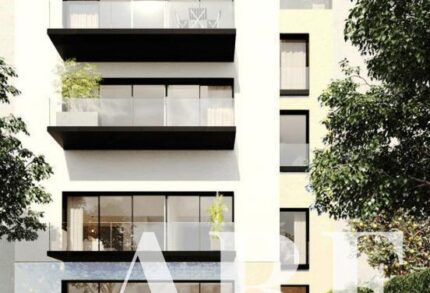 Apartment 1-bedroom for sale in Casa Amarela, Marquês de Pombal, Lisbon