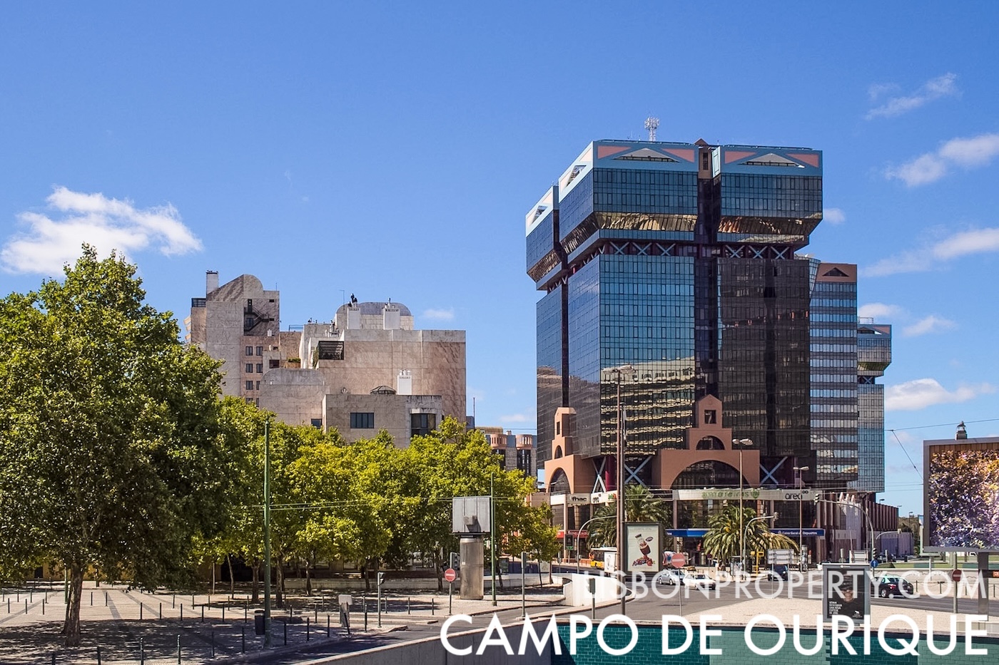 Torres das Amoreiras is a large complex with offices and apartments in Campo de Ourique. It was the first major area for shopping and services in an urban part of Portugal and is known as one of the biggest symbols of post-modernism in the country. The complex has about 240 stores and the Amoreiras 360 Panoramic View, a spot where you can see the whole city of Lisbon.