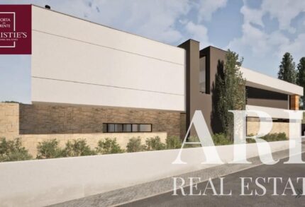 Plot for sale in Leiria