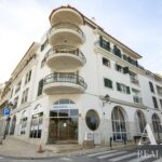 Apartment 1-bedroom for sale in Cascais, Lisbon - gallery image