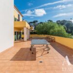 Apartment 4-bedroom for sale in Estoril, Cascais, Lisbon - gallery image