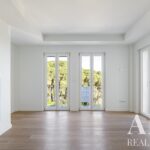 Apartment 3-bedroom for sale in Estoril, Cascais, Lisbon - gallery image