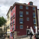 Apartment 2-bedroom for sale in Castelo, Lisbon - gallery image