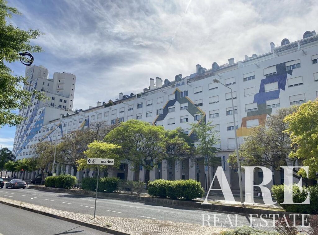 Apartment 2-bedroom for sale in Parque das Nações, Lisbon