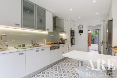 Villa 4-bedroom for sale in Quinta da Bicuda, Cascais, Lisbon