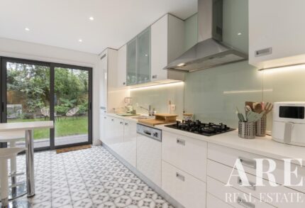 Villa 4-bedroom for sale in Quinta da Bicuda, Cascais, Lisbon