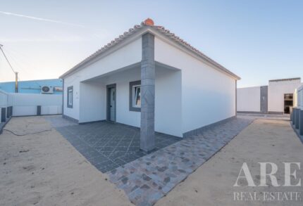 Villa 2-bedroom for sale in Carrasqueira, Alcacer do Sal, Setubal