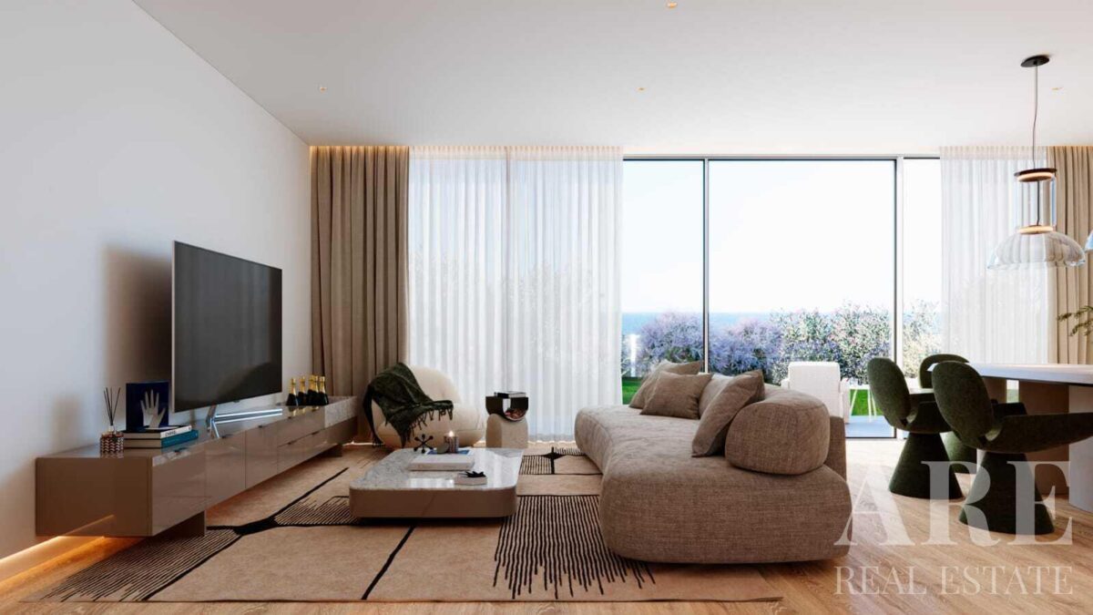 Villa 3-bedroom for sale in Ocean 7, São Pedro do Estoril, Cascais, Greater Lisbon &bull; ARE37845