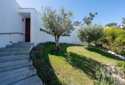 Villa 5-bedroom for sale in Soltroia, Grandola, Setubal