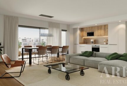 Apartment 4-bedroom for sale in Élou, Loures, Lisbon