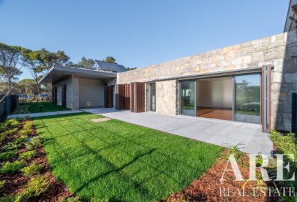 Apartment 4-bedroom for sale in SandWoods, Areia, Cascais, Lisbon