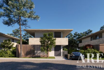 Luxury Villa 4-bedroom for sale in Sandwoods, Quinta da Marinha, Cascais, Lisbon